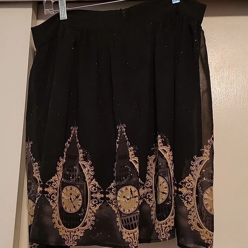 Peter Pan Skirt XL - Picture 4 of 7